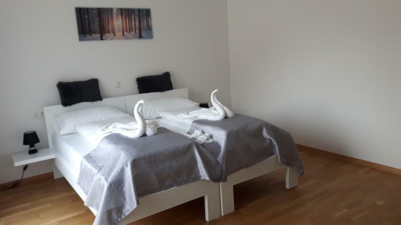 Gaestezimmer Hurem Kapfenberg Esterno foto